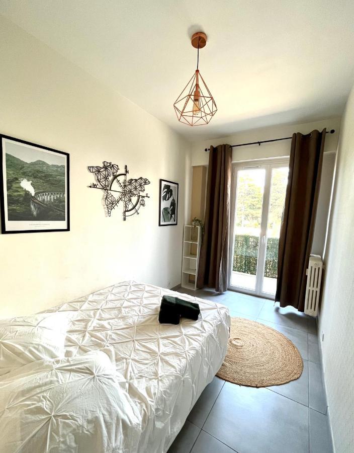 2 Bedrooms - Sea View Apartment Ницца Экстерьер фото