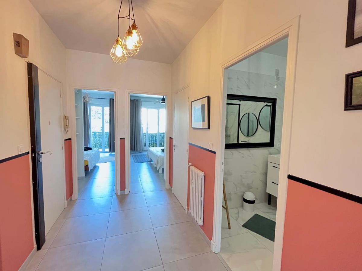 2 Bedrooms - Sea View Apartment Ницца Экстерьер фото